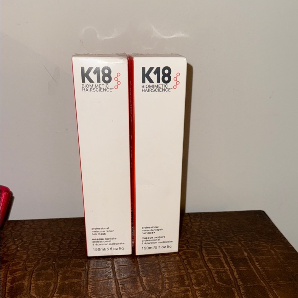 Biomimetic Hairscience Professional Hair Mask - White and Red